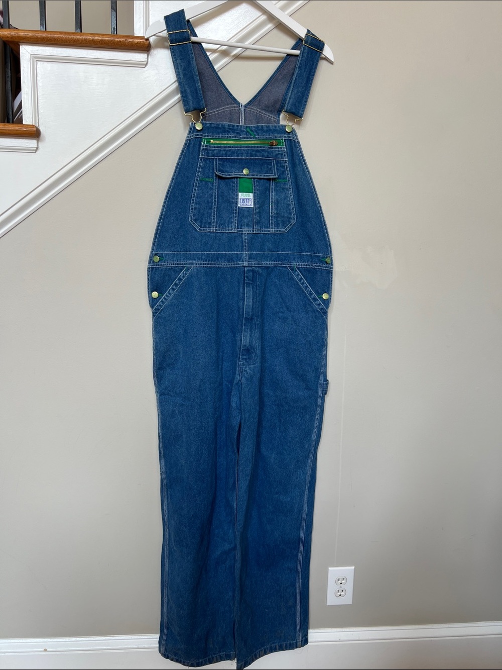 Liberty Men's Stonewashed Denim Bib Overalls 
Size 36/32 Unisex